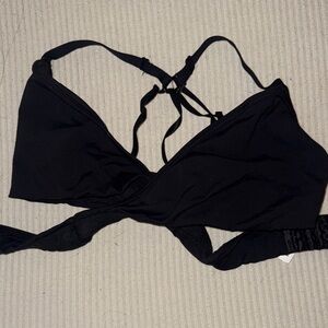 Alphalete wrap around sports bra, no padding